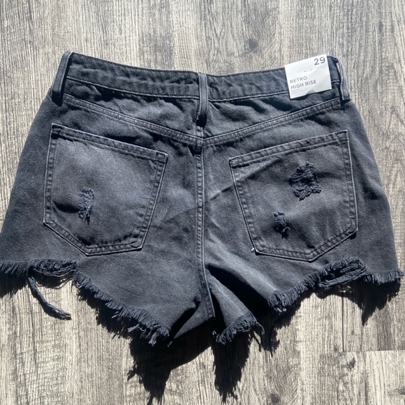 Retro High Rise Jean Shorts (29) - Picture 2 of 3